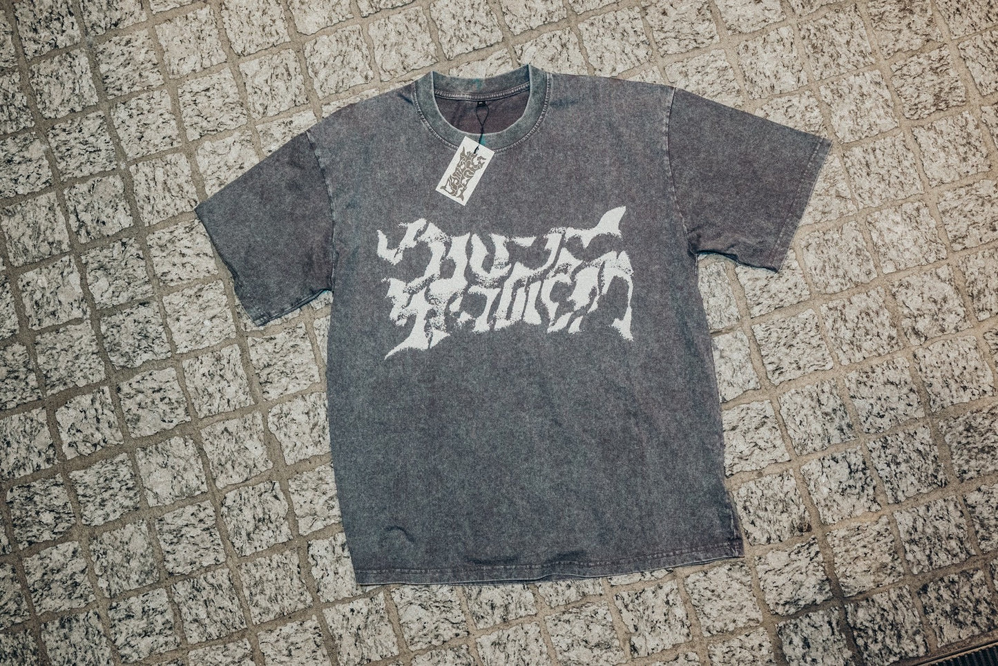ウルフニキヲツケロT